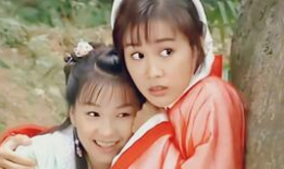 吃瓜娱乐圈撩男的故事,娱乐圈里的甜蜜撩汉记